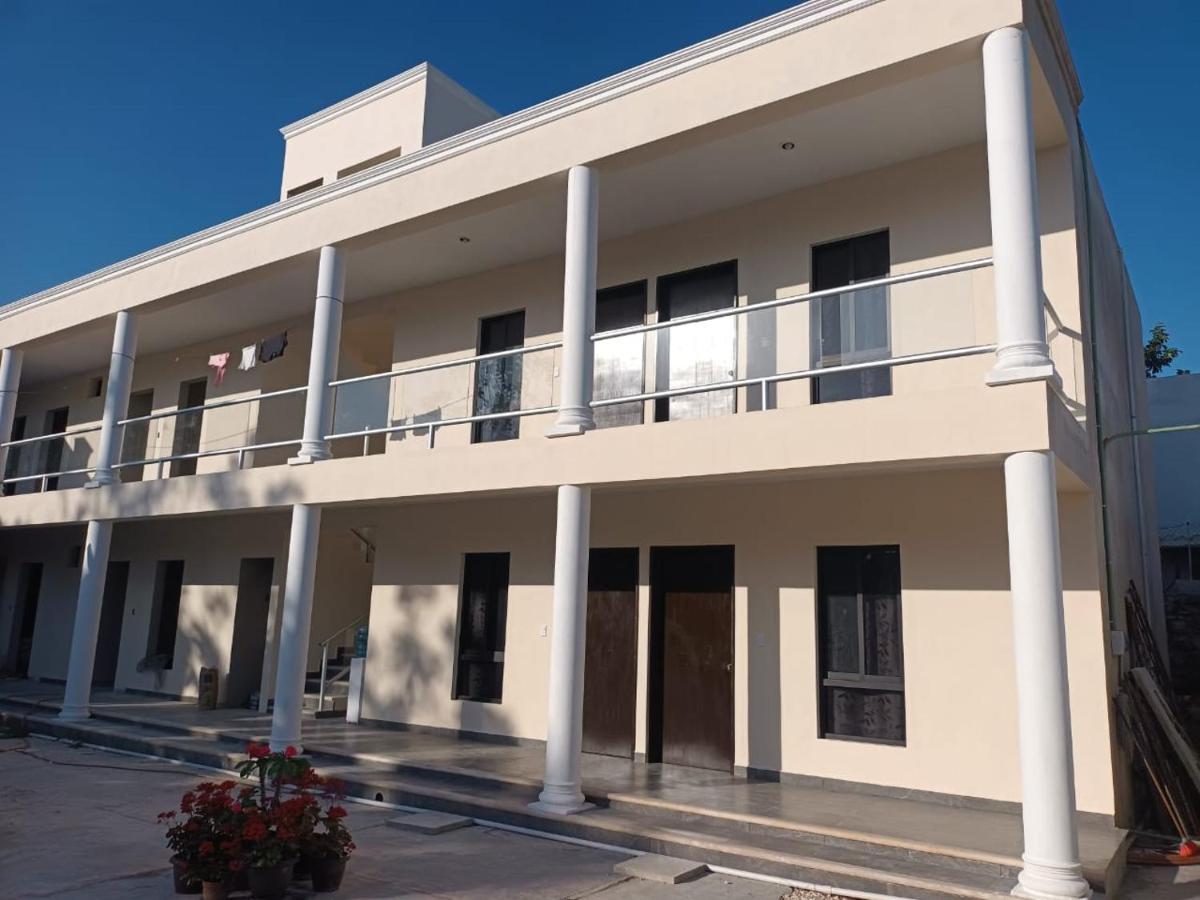 Hotel 230 Valladolid  Exterior photo